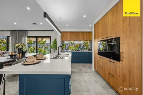 Property photo of 7 Riversdale Boulevard Weir Views VIC 3338