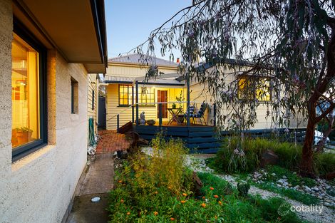 Property photo of 11 Hall Street Castlemaine VIC 3450