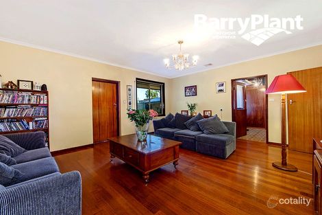 Property photo of 24 Avondale Avenue St Albans VIC 3021