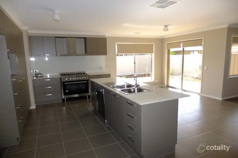 Property photo of 168 Rivergum Drive East Albury NSW 2640