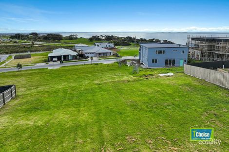 17 Kyema Cres, San Remo, VIC 3925