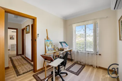 Property photo of 7 Kimberley Close Kidman Park SA 5025