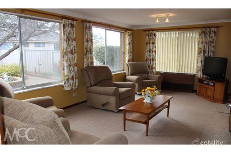 Property photo of 9 Karimi Way Orange NSW 2800