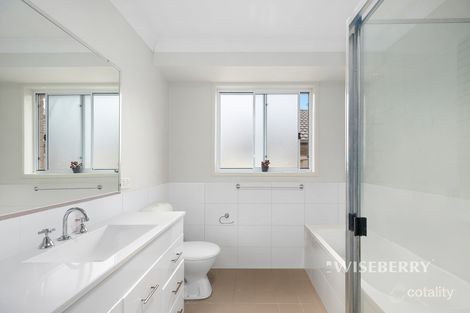 Property photo of 3 Kelat Avenue Wadalba NSW 2259