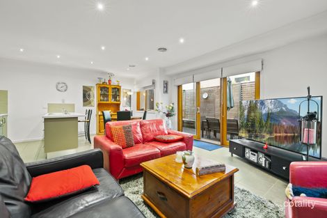 Property photo of 10 Ruby Lane Greensborough VIC 3088