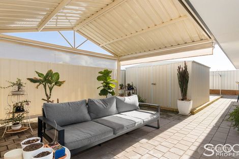 Property photo of 3 Kanooka Approach Baldivis WA 6171