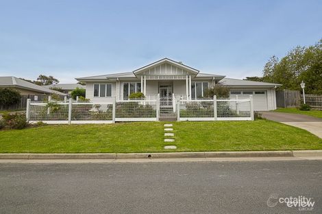 22 Mcgregor Ave, Healesville, VIC 3777