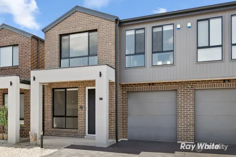 38 Hopwood Gld, Quakers Hill, NSW 2763