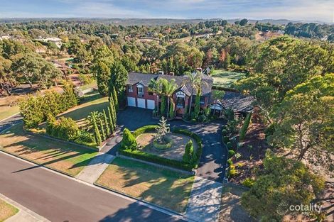 Property photo of 13 Aylesbury Way Warrandyte VIC 3113