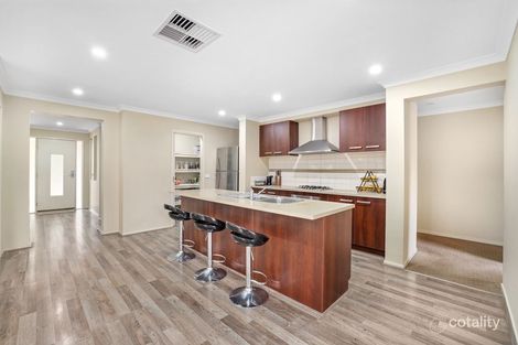 Property photo of 34 Kinglake Drive Manor Lakes VIC 3024