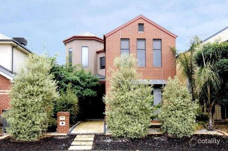 6 Breadalbane Pl, Newport, VIC 3015