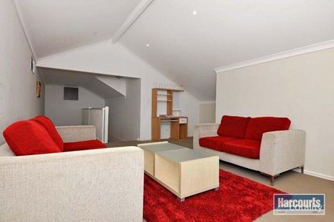 Property photo of 53 Weymouth Boulevard Quinns Rocks WA 6030