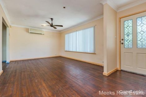 Property photo of 8 Howard Close Thornton NSW 2322