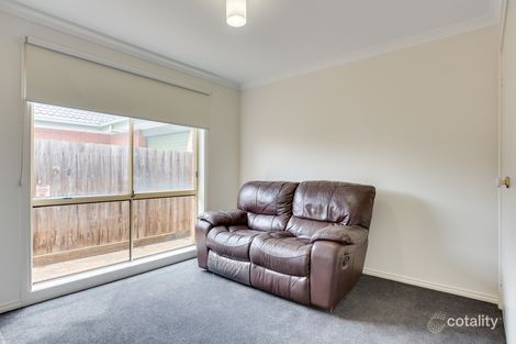 Property photo of 15 Ahmet Place Hillside VIC 3037