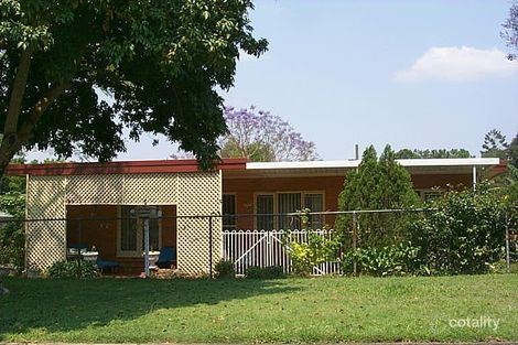Property photo of 77 Irwin Terrace Oxley QLD 4075