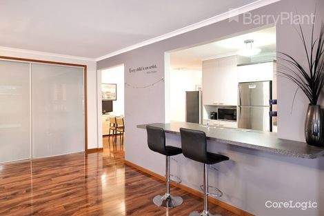 Property photo of 10 Midhurst Court Craigieburn VIC 3064