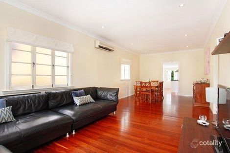 Property photo of 40 Dovedale Crescent Ashgrove QLD 4060