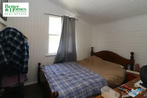 Property photo of 8 Sanderson Road Glen Aplin QLD 4381