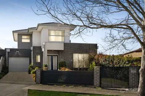 1/4 Kitson Cres, Airport West, VIC 3042