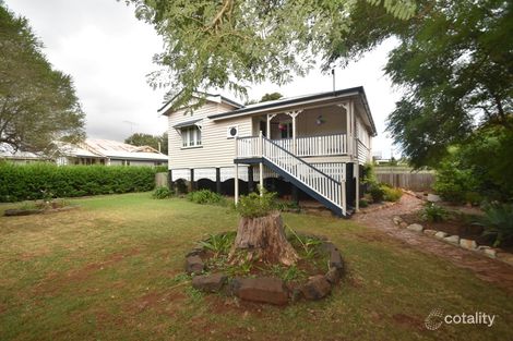15 Bothwell St, Newtown, QLD 4350