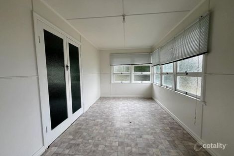 Property photo of 25 Gillespie Street Wandal QLD 4700