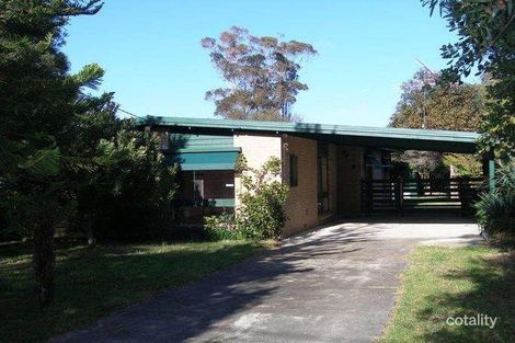 2 Peel Gr, Mount Martha, VIC 3934
