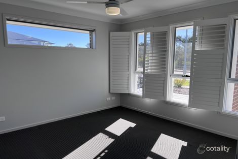 Property photo of 8 Clinton Way Hamlyn Terrace NSW 2259