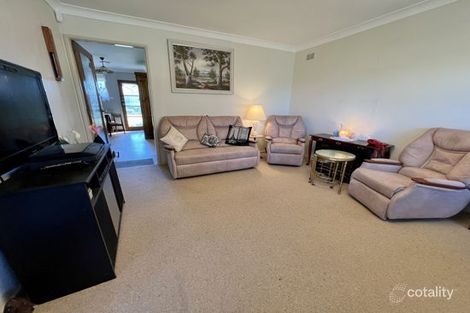 Property photo of 31 Spears Drive Dubbo NSW 2830