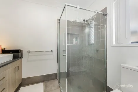 Property photo of 1/116-118 Oakey Flat Road Morayfield QLD 4506