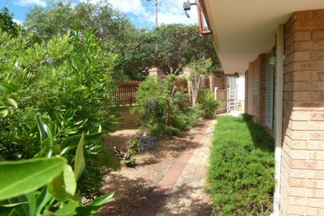 Property photo of 49 Crocker Way Innaloo WA 6018