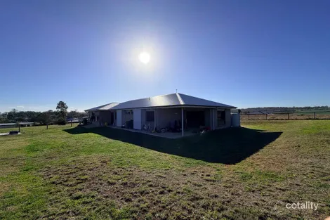 Property photo of 8 Willis Road Meringandan West QLD 4352