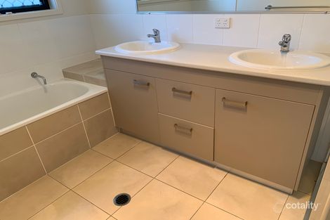 160 Pulgul St, Urangan, QLD 4655