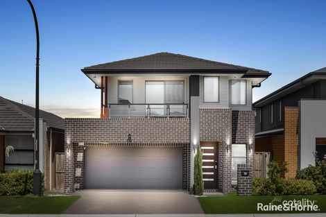 10 Caulfield Pkwy, Box Hill, NSW 2765