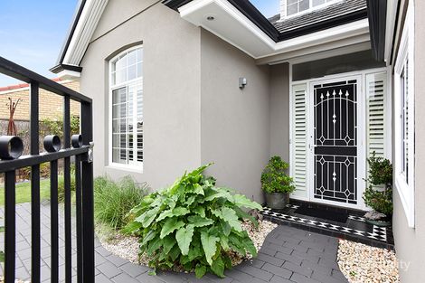 Property photo of 21 Lakeside Circuit Encounter Bay SA 5211