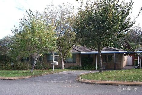 46 Rossmoyne Dr, Rossmoyne, WA 6148