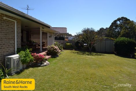 Property photo of 41 Athol Elliott Place South West Rocks NSW 2431