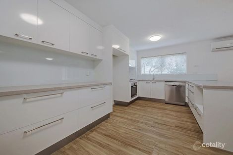Property photo of 2/11 Forbes Street Hawthorne QLD 4171