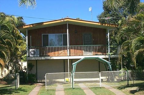 98 Rice St, Park Avenue, QLD 4701