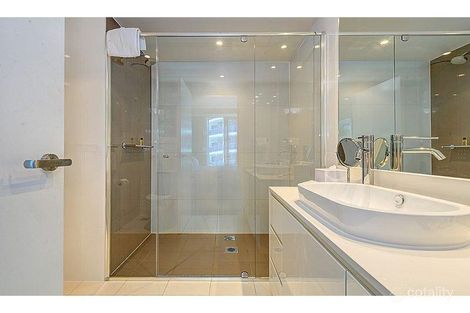 Property photo of 22406/3113 Surfers Paradise Boulevard Surfers Paradise QLD 4217