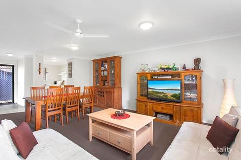 30/11 Waterford Ct, Bundall, QLD 4217