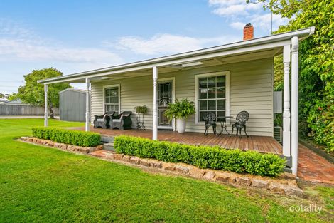 8 Fitzroy St, Stratford, VIC 3862