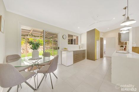 Property photo of 6 Leanne Close New Auckland QLD 4680