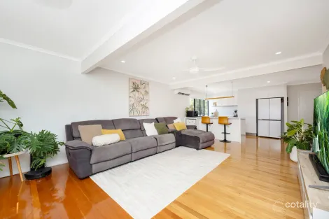 Property photo of 136 Charles Street Cranbrook QLD 4814