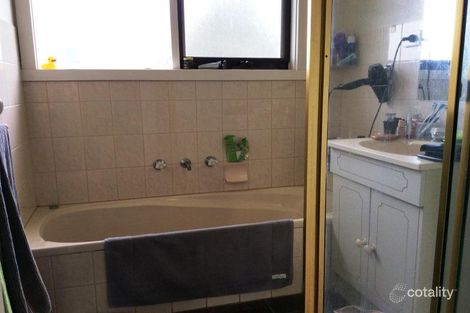 Property photo of 2/25 Bullen Street Doncaster East VIC 3109