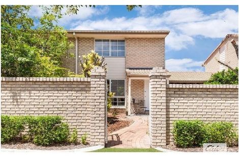Property photo of 3/15 Magellan Road Springwood QLD 4127