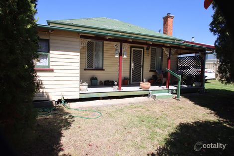11 High St, Tenterfield, NSW 2372