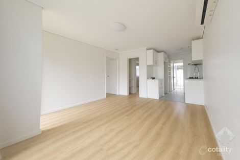 Property photo of 1/2-4 Creek Road Mitcham VIC 3132