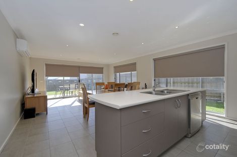 Property photo of 2/84 Bradman Boulevard Traralgon VIC 3844