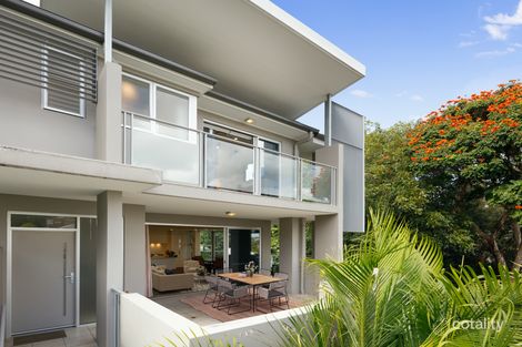 Property photo of 1/133 Dornoch Terrace Highgate Hill QLD 4101