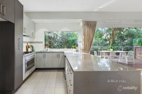 Property photo of 2/17 Dalmor Avenue Mitcham VIC 3132